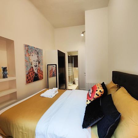 Designed Pop Apartment 2 Bedrooms, 2 Baths In Milan Center - Wifi, Ac, Steps From Subway M1 And M2, Central Station And Airport Connected Екстер'єр фото